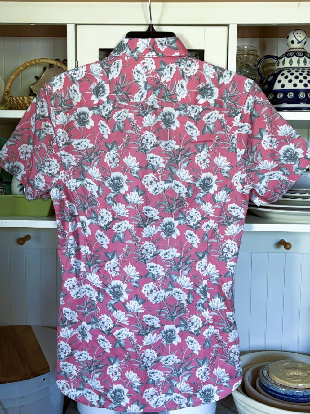 Women's Ted Baker Shirt S Pink/Gray Floral Short Sleeve Cotton Button Down - Picture 2 of 4